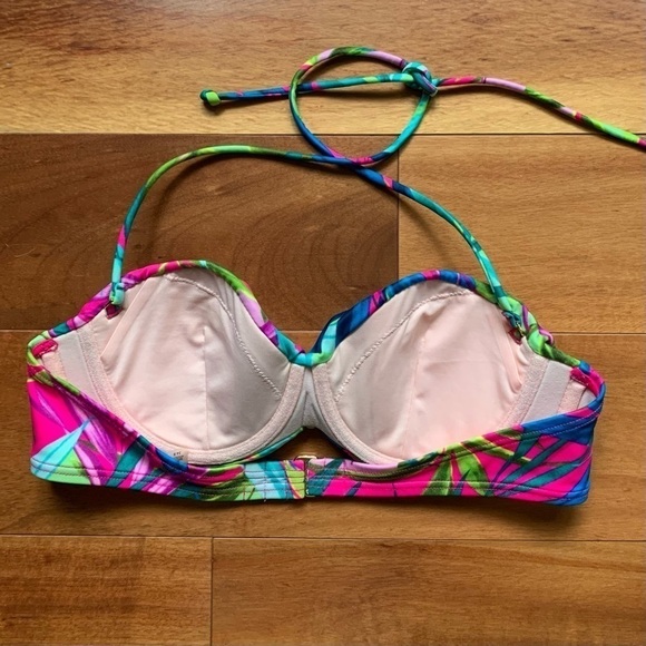Victoria’s Secret neon palm leaves bikini top - Picture 2 of 4